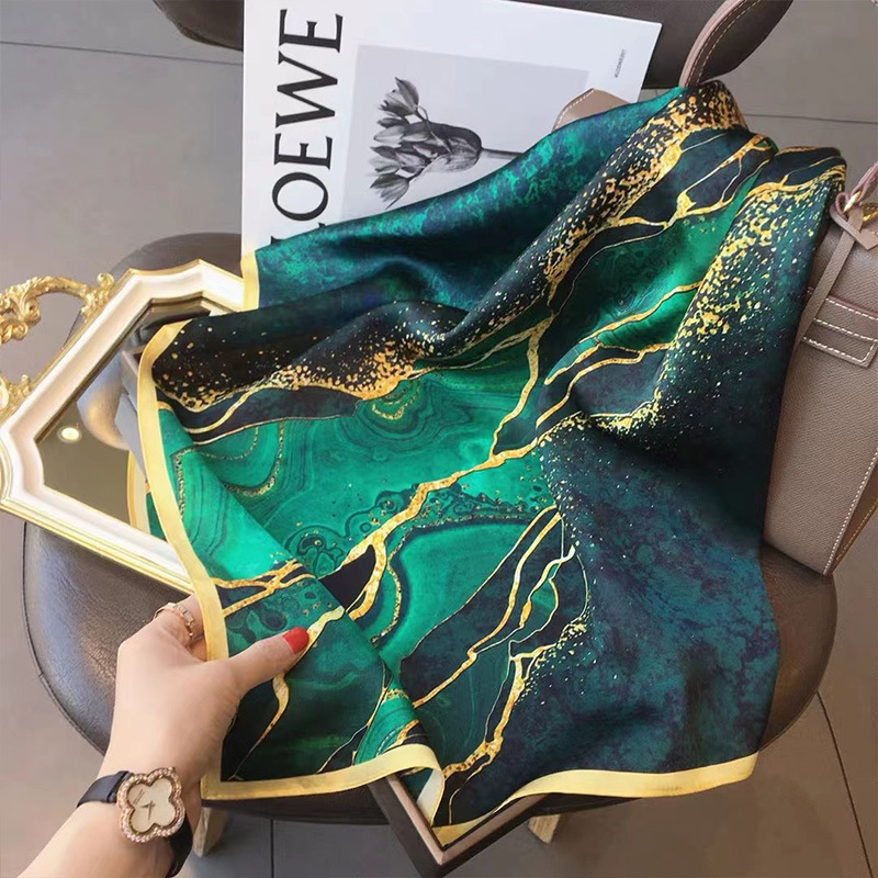 Women Accessories Brands - 70x70 سنتيمتر النساء وشاح الحرير الشعور
