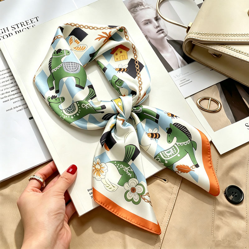 مناديل يد نسائية، وشاح حرير لل - مراجعة Women Accessories Brands وسعره