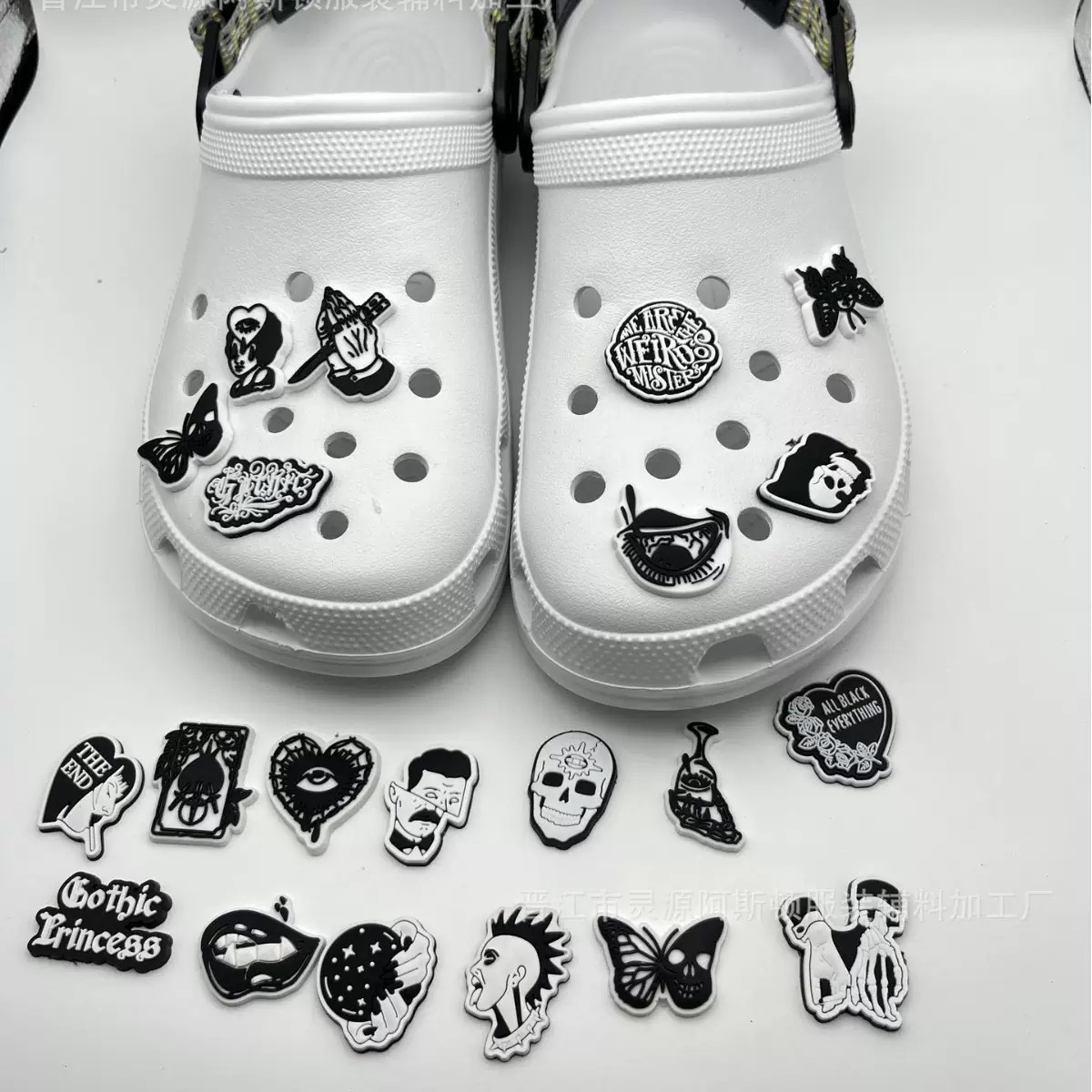 23 قطعة من زينة الأحذية المرعب - مراجعة Women'S Accessories Crocs وسعره